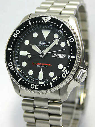 Montre Seiko Diver 200 SKX007J-P - skx007j-p-1.jpg - blink