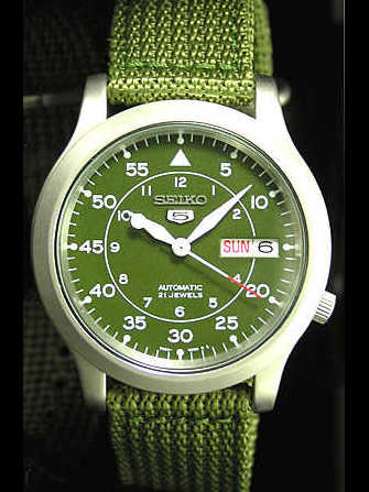 Seiko 5 Military SNK805K2 Uhr - snk805k2-1.jpg - blink