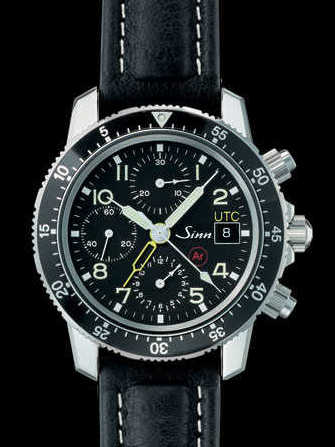 Sinn 103 ST SA AR UTC Strap 103 ST SA AR UTC Strap 腕時計 - 103-st-sa-ar-utc-strap-1.jpg - blink