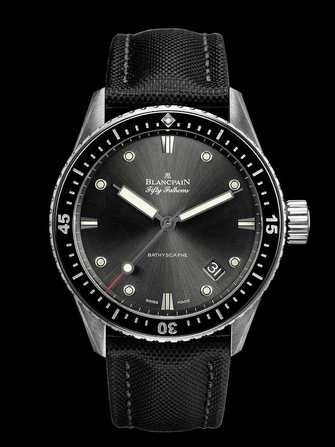 Reloj Blancpain Fifty Fathoms Bathyscaphe 5000-1110-B52A - 5000-1110-b52a-1.jpg - mier