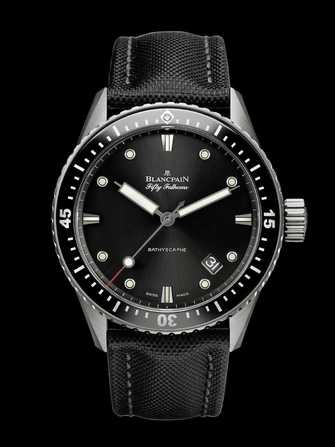 Blancpain Fifty Fathoms Bathyscaphe 5000-1230-B52A 腕表 - 5000-1230-b52a-1.jpg - mier