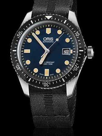 Oris Oris Divers Sixty-Five 01 733 7720 4055-07 5 21 26FC Watch - 01-733-7720-4055-07-5-21-26fc-1.jpg - mier